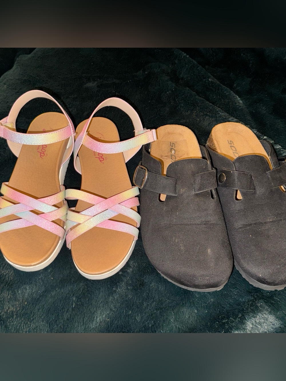 Girls shoes size 3/4